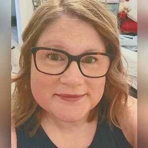 Meet your Posher, Sindy